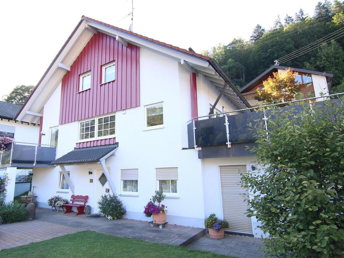 Ferienwohnung Am Eiberg Bad Wildbad Luaran gambar