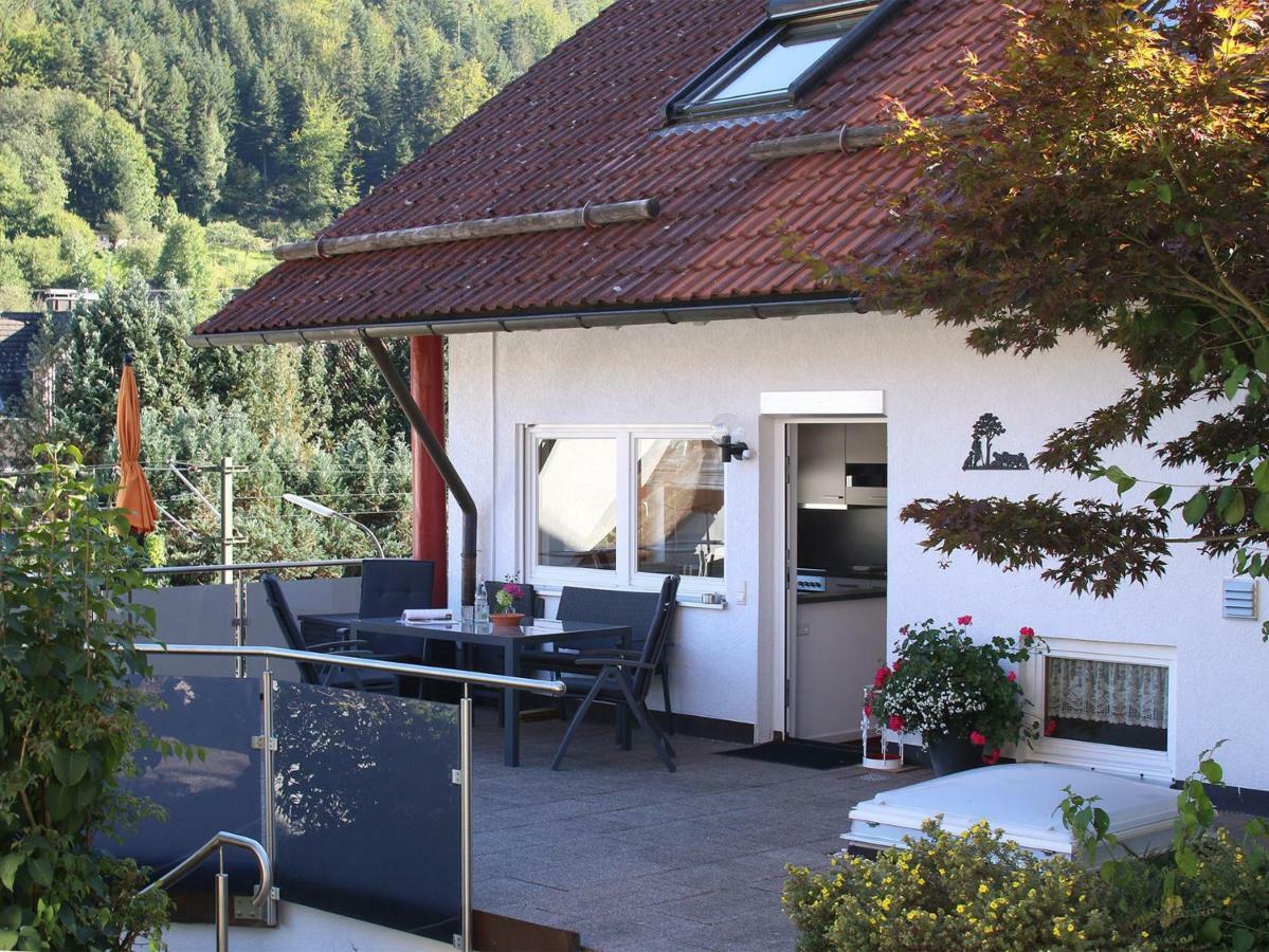 Ferienwohnung Am Eiberg Bad Wildbad Luaran gambar