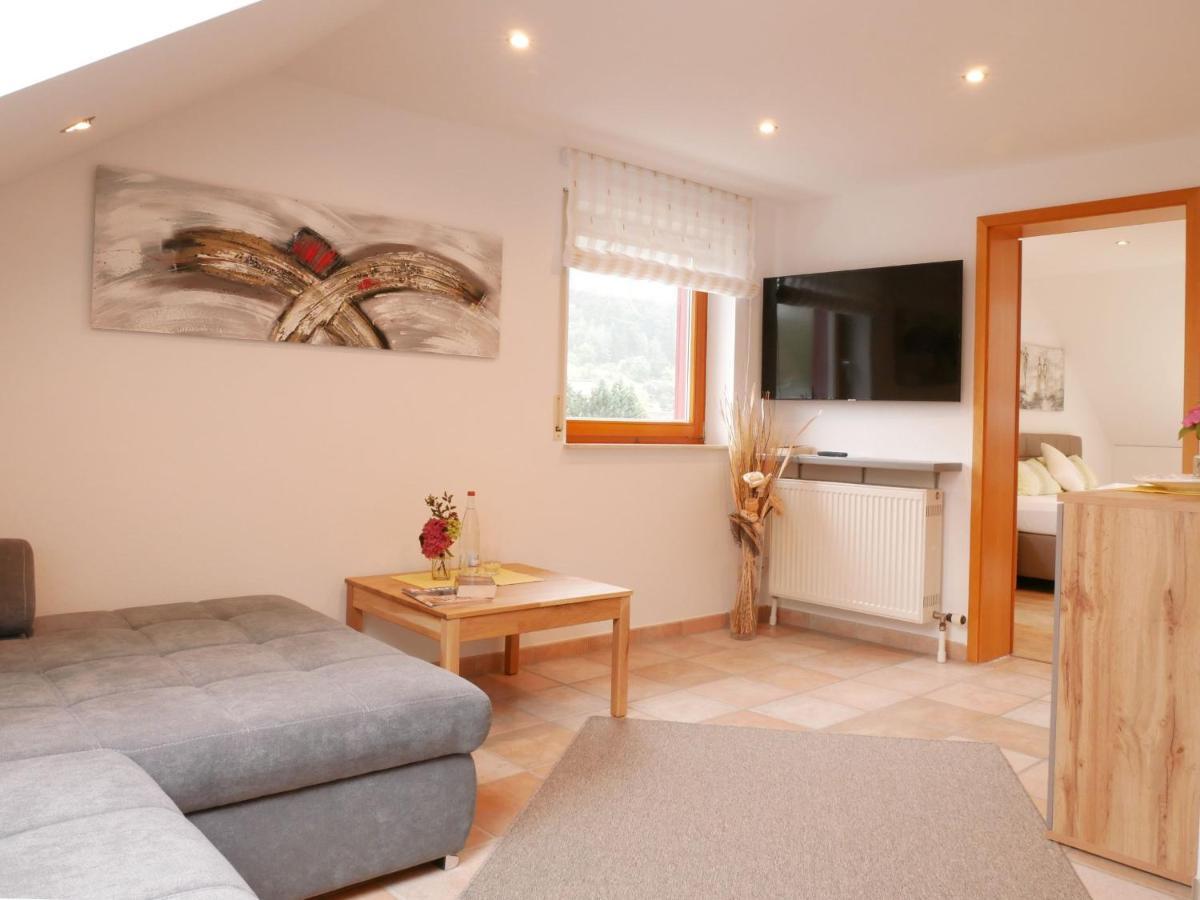 Ferienwohnung Am Eiberg Bad Wildbad Luaran gambar